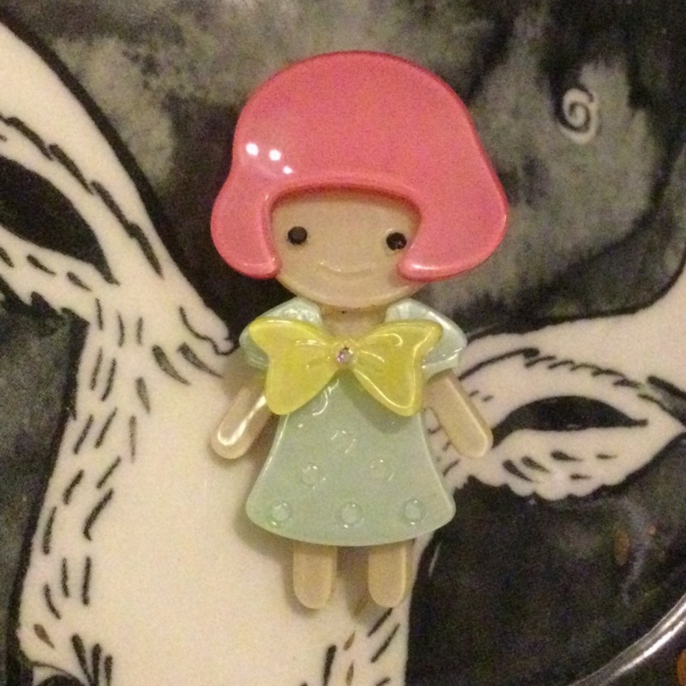 NEW Korean Baby Doll Resin Hair Clip - Sea Foam